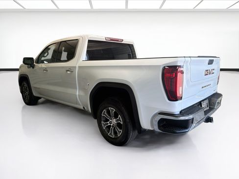 Used 2025 GMC Sierra 1500 SLT RWD image 6
