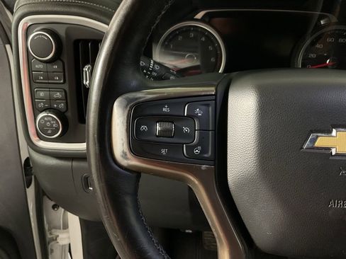 Used 2019 Chevrolet Silverado 1500 High Country w/ High Country Premium Package image 25