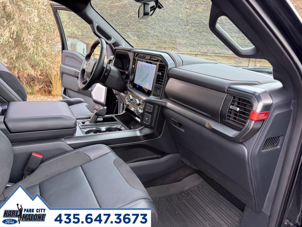 Used 2025 Ford F150 Raptor AWD/4WD image 36