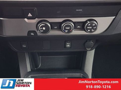 Used 2019 Toyota Tacoma SR image 20