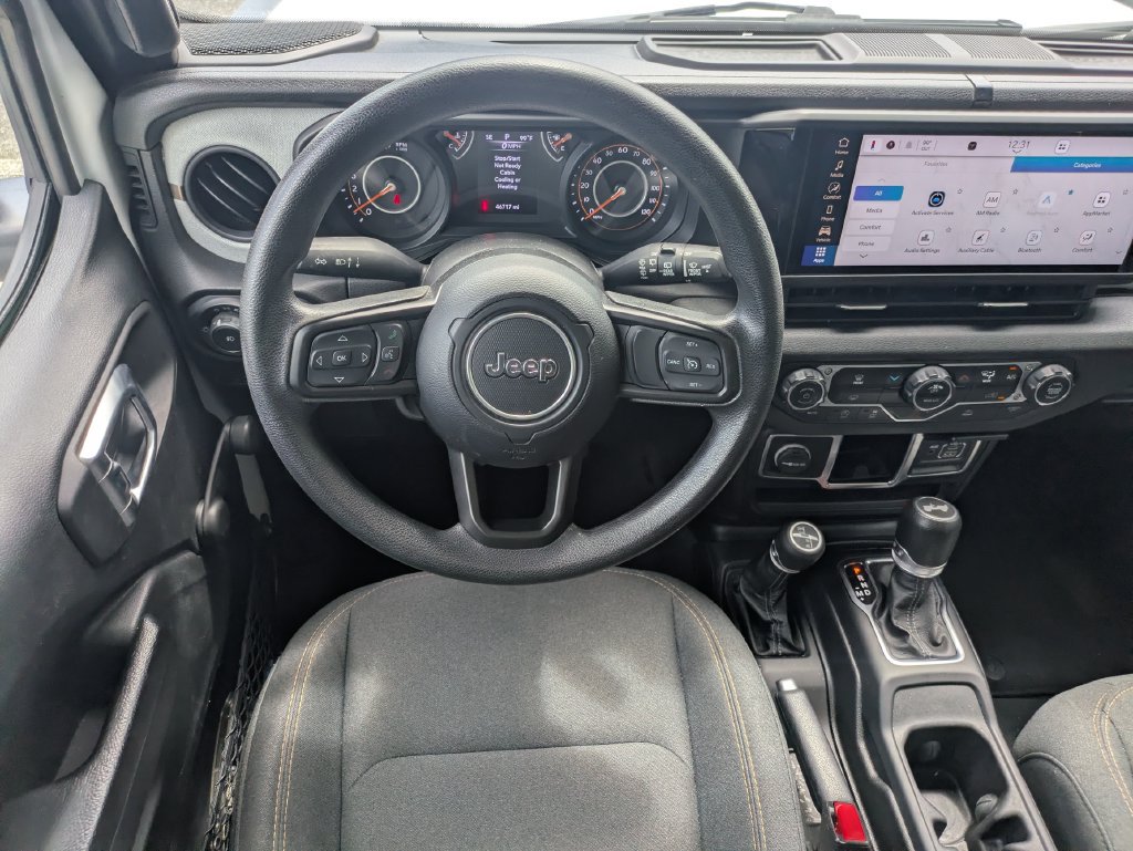 Used 2024 Jeep Wrangler Unlimited Sport AWD/4WD image 19