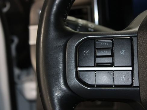 Used 2024 Ford F250 Lariat image 22