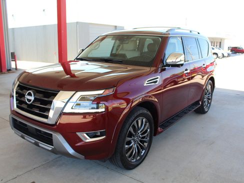 Used 2023 Nissan Armada Platinum w/ Captain's Chairs Package RWD image 66