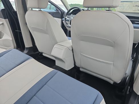 New 2026 Volkswagen Jetta SE image 11