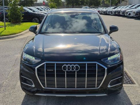 Certified 2023 Audi Q5 2.0T Premium w/ Convenience Package AWD/4WD image 2