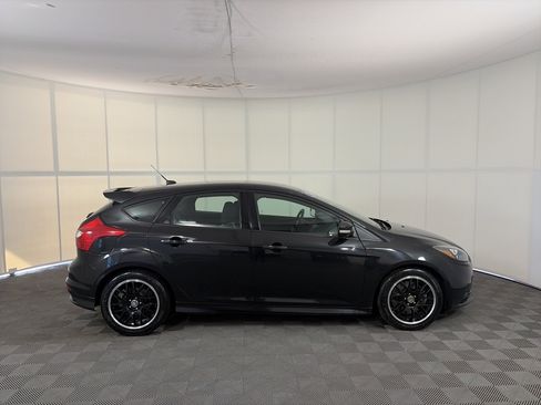 Used 2014 Ford Focus ST FWD image 5