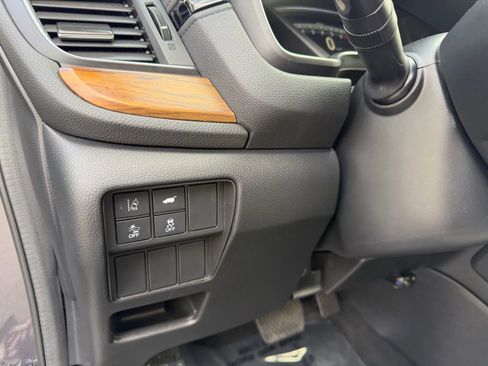Used 2017 Honda CR-V EX-L image 10