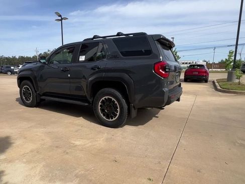 New 2026 Toyota 4Runner TRD Off-Road AWD/4WD image 4