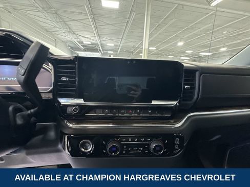 Certified 2023 Chevrolet Silverado 1500 LT AWD/4WD image 14