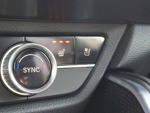 Certified 2025 Acura ADX A-Spec image 28