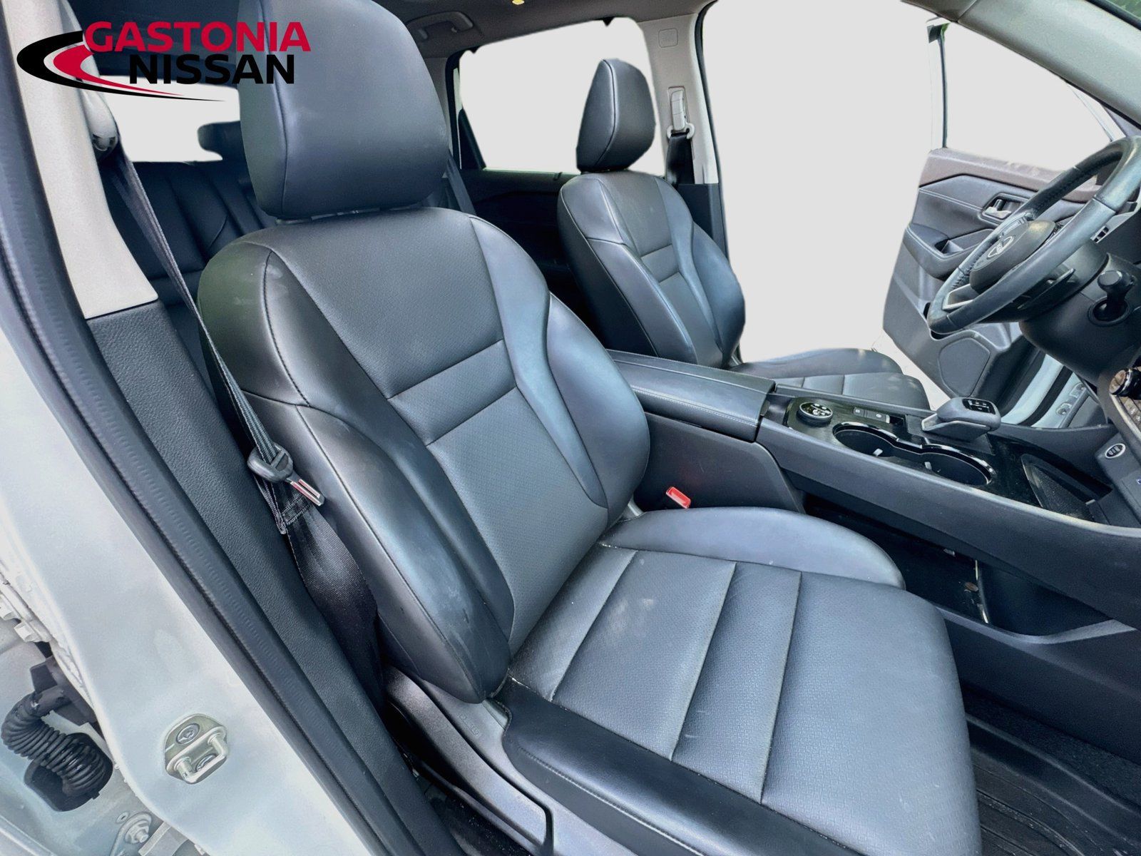 Used 2023 Nissan Rogue SV w/ SV Premium B Package AWD/4WD image 36