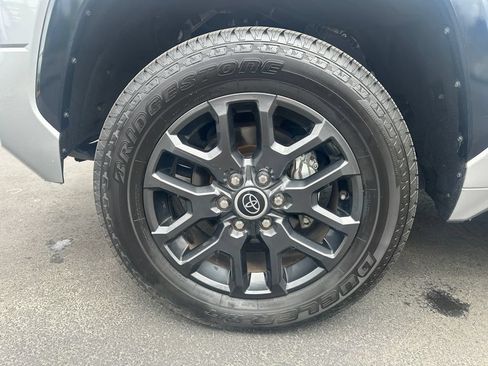 Certified 2023 Toyota Tundra Platinum w/ Advanced Package AWD/4WD image 13