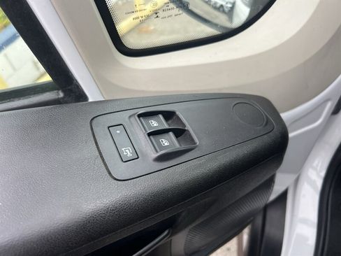 Used 2019 RAM ProMaster 1500 FWD image 10