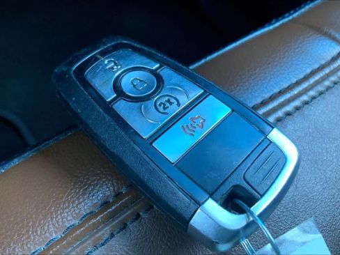 Used 2021 Ford Bronco Outer Banks image 15