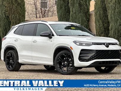 New 2026 Volkswagen Tiguan SE R-Line