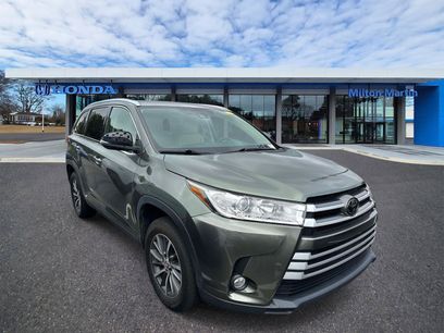 Used 2019 Toyota Highlander XLE