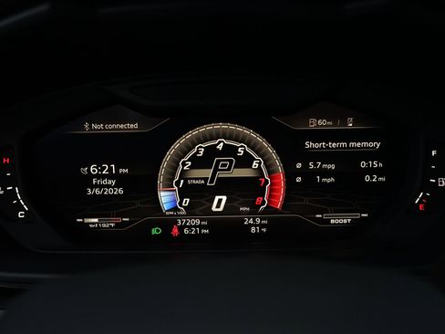 Used 2019 Lamborghini Urus image 16