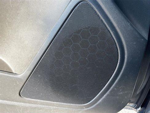 Used 2022 Chevrolet Colorado W/T w/ Custom Special Edition image 19