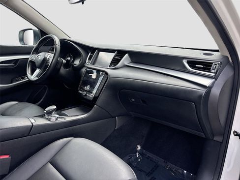 Used 2019 INFINITI QX50 Luxe AWD/4WD image 29