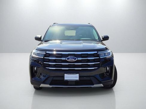 New 2026 Ford Explorer Active w/ Active Comfort Package RWD image 3