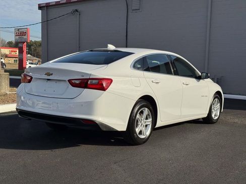 Used 2024 Chevrolet Malibu LT image 20