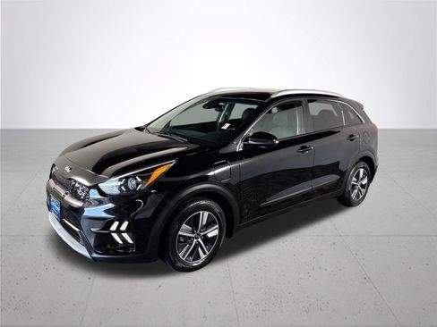 Used 2020 Kia Niro LXS FWD image 2