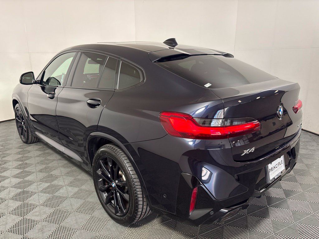 Certified 2024 BMW X4 xDrive30i w/ Premium Package AWD/4WD image 7