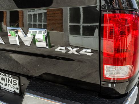 Used 2016 RAM 1500 Classic SLT w/ SLT Plus D←cor Group AWD/4WD image 34
