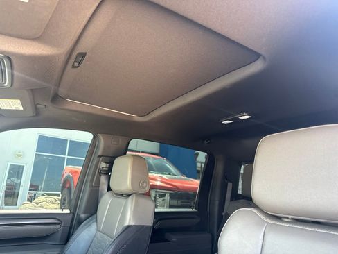 Used 2024 Chevrolet Silverado 2500 ZR2 w/ Technology Package AWD/4WD image 19