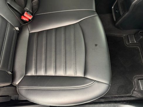 Used 2023 Ford Edge SEL image 33