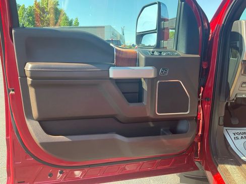 Used 2020 Ford F350 King Ranch w/ King Ranch Ultimate Package AWD/4WD image 17