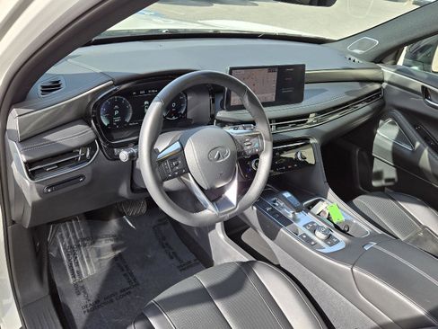 Certified 2025 INFINITI QX60 Luxe w/ Black Edition image 5