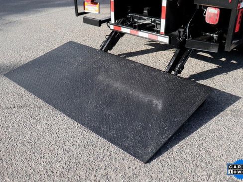 Used 2018 Ford F550 4x4 Crew Cab Super Duty image 10