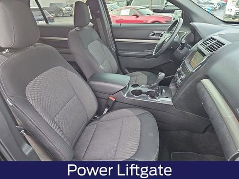 Used 2019 Ford Explorer XLT w/ Equipment Group 201A image 12