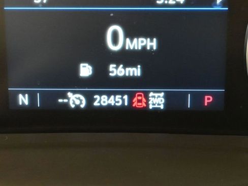 Used 2023 Buick Envision Preferred image 37