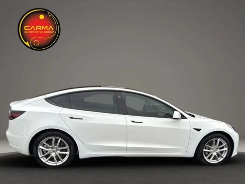 Used 2022 Tesla Model 3 Long Range AWD/4WD image 4