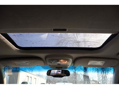 Used 2007 GMC Envoy SLE image 7