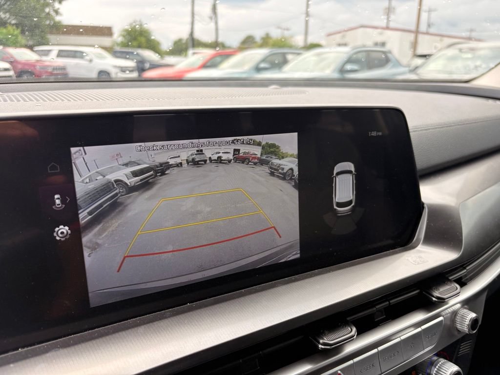 Used 2025 Kia Telluride S FWD image 17