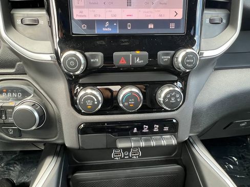 New 2026 RAM 1500 Express AWD/4WD image 25