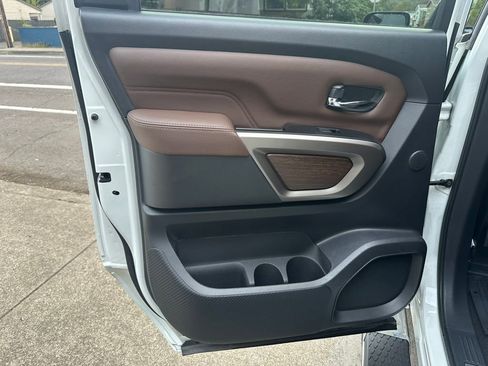 Used 2023 Nissan Titan Platinum Reserve w/ Off Road Protection Package image 25