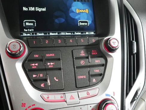 Used 2015 GMC Terrain SLT image 31