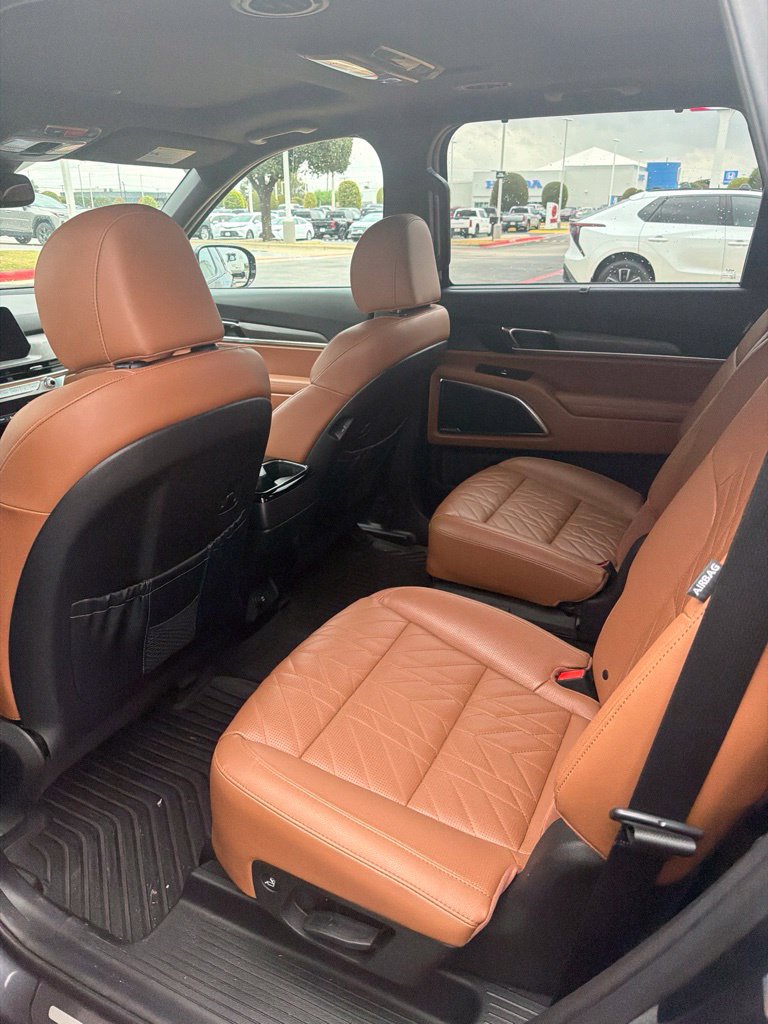 Used 2023 Kia Telluride SX X-Pro AWD/4WD image 4