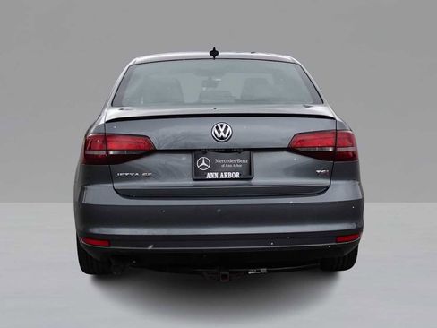 Used 2018 Volkswagen Jetta Sport image 6