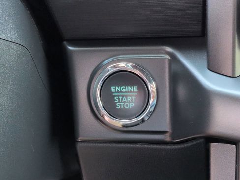 Used 2024 Ford F150 XLT w/ Equipment Group 302A MID RWD image 28