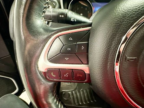 Used 2018 Jeep Compass Limited AWD/4WD image 33