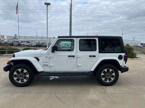 Used 2023 Jeep Wrangler Sahara w/ Cold Weather Group image 2