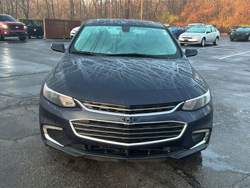 Used 2018 Chevrolet Malibu LT image 10
