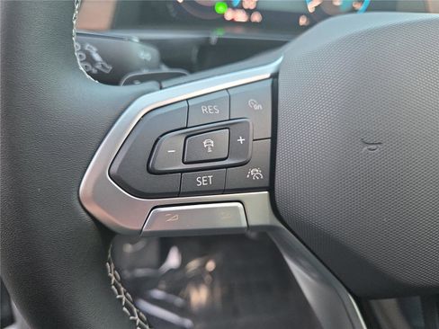 New 2026 Volkswagen Atlas SE image 20