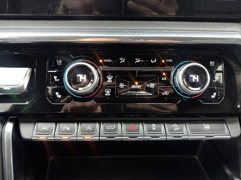 Used 2024 GMC Sierra 1500 Denali w/ Denali Reserve Package image 21