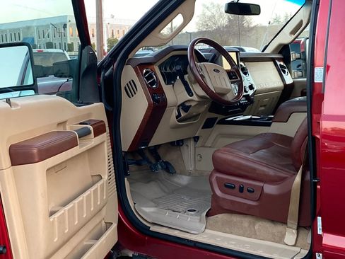 Used 2014 Ford F350 King Ranch w/ King Ranch w/Chrome Package image 12